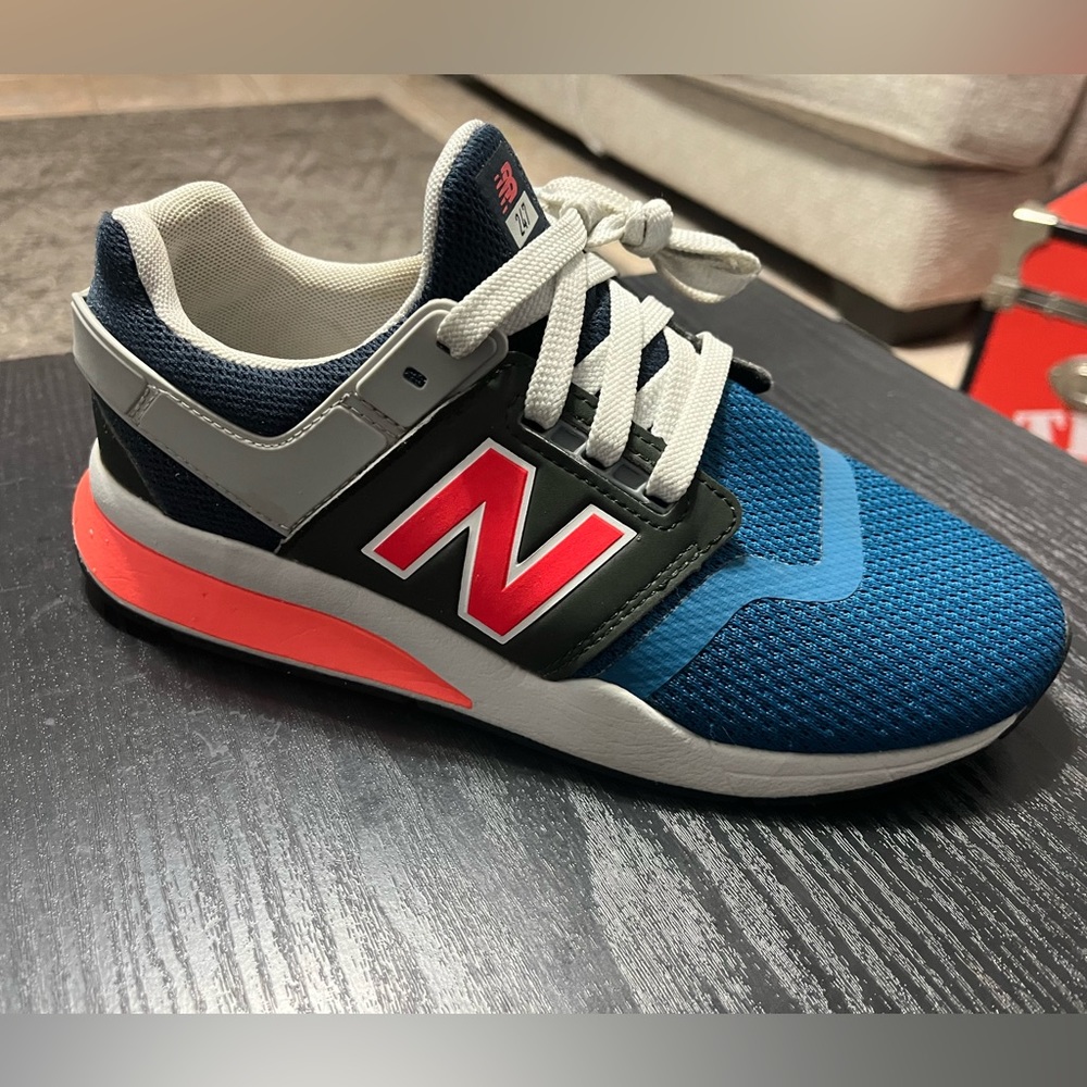 NEW BALANCE 247